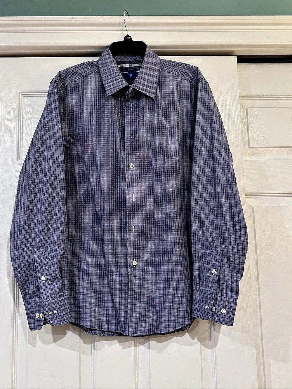 Egara Men’s Plaid Cotton Button Down long sleeve shirt in Blue & White Size Lar